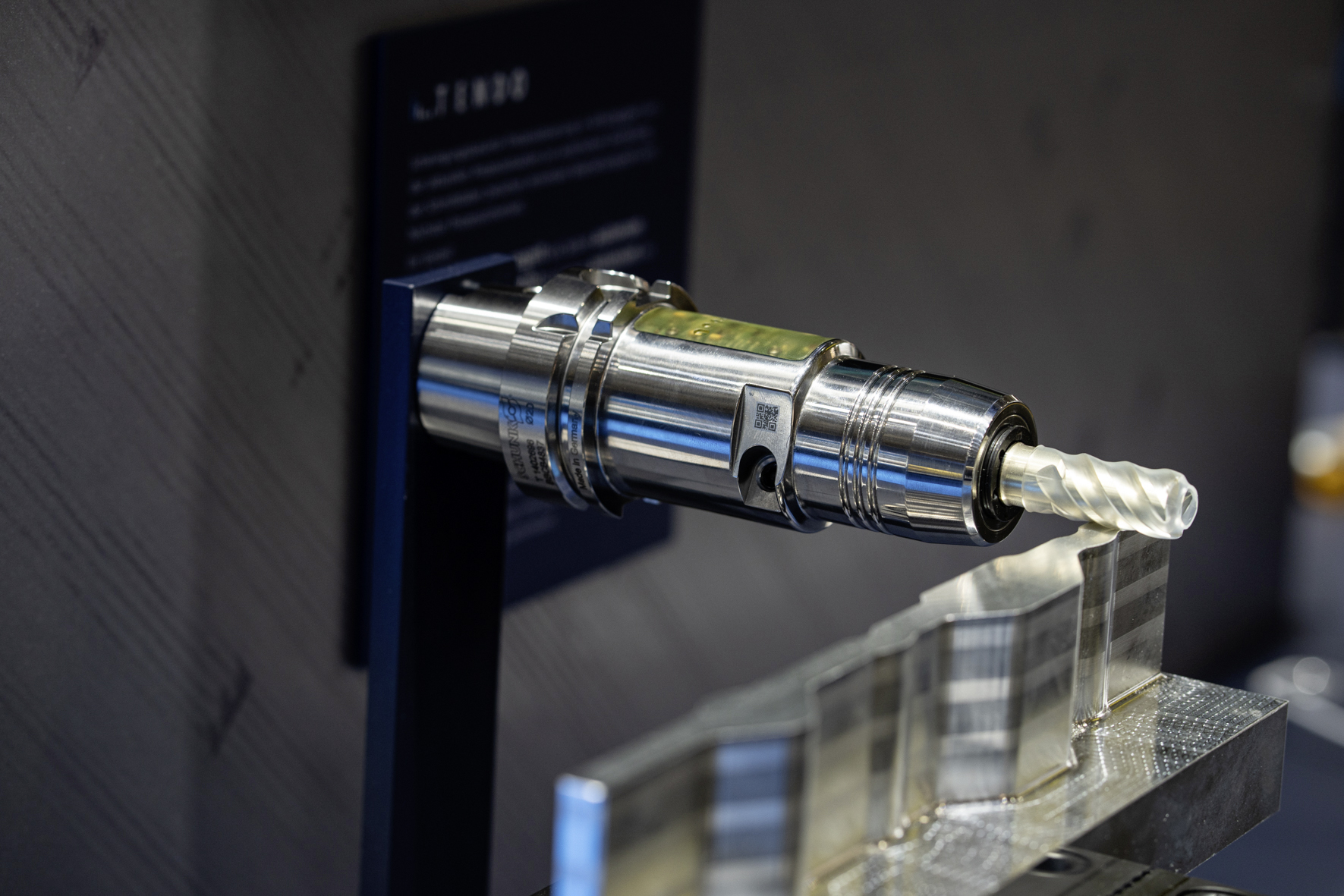 EMO highlight: The smart precision toolholder SCHUNK iTENDO enables real-time process monitoring and control directly on the tool. Photo: SCHUNK